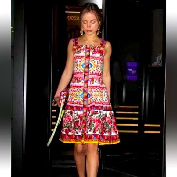 【関税込み】dolce & gabbana 'Mambo' dress NWOT DOLCE & GABBANA Mambo dress Dresses
